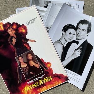 007 James Bond License to Kill 1989 United Artists Press Packet Folder Photos
